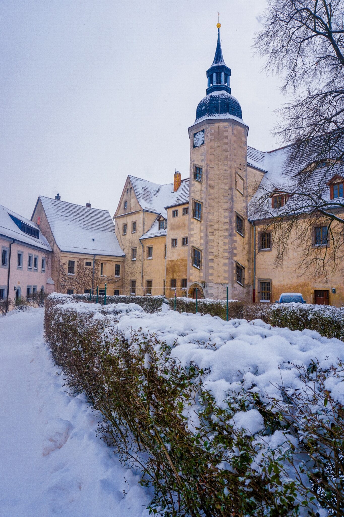 0C93B55E 5335 490D 915C E8F6164CD18D 1365x2048 1