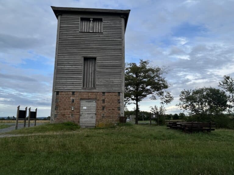 Limes Wachturm Im oberen Haspel WP 1015 bei Michelstatdt Erkunde Deutschland 8 768x576